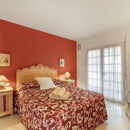 Apartment Center - 350m *