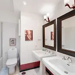 Apartment Center - 350m Marbella