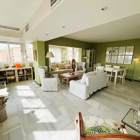 Center - 350m Apartamento *