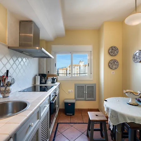 Apartment Center - 350m Marbella