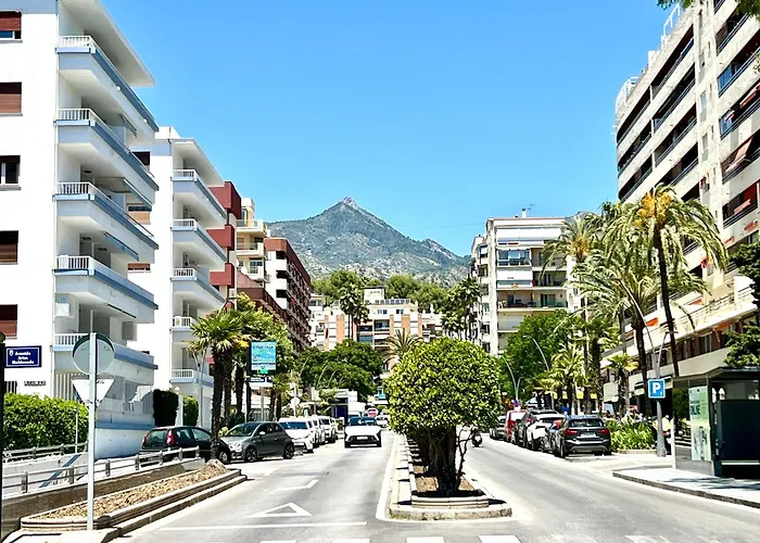 Center - 350m Apartmán *