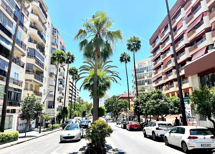Apartment Center - 350m Marbella